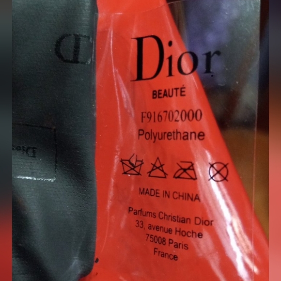 Vintage Red Dior Makeup Pouch - Picture 16 of 16